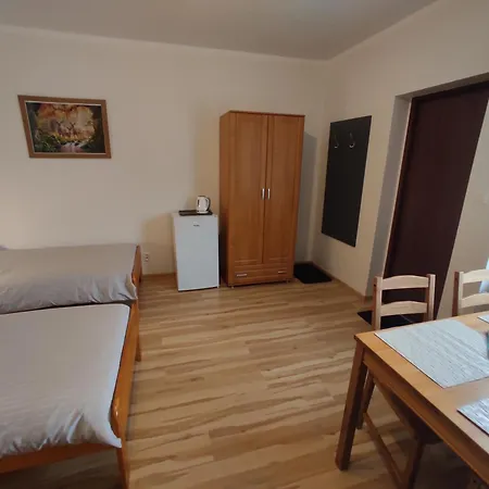 Pokoje Pod Klonami